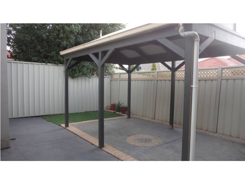 2/8 Jordyn Street, Tarneit VIC 3029