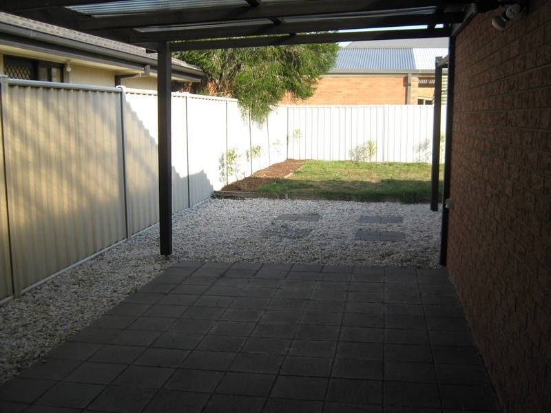 13 Macklin Way, Caroline Springs VIC 3023