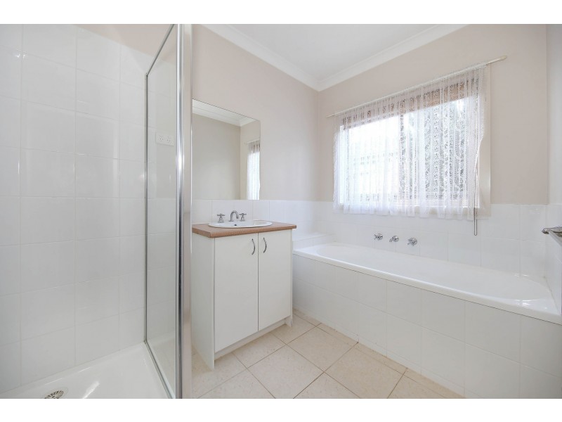 23 Dobell Crescent, Caroline Springs VIC 3023
