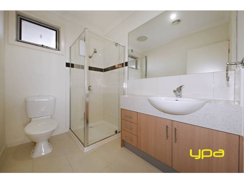 62 Arroyo Place, Caroline Springs VIC 3023