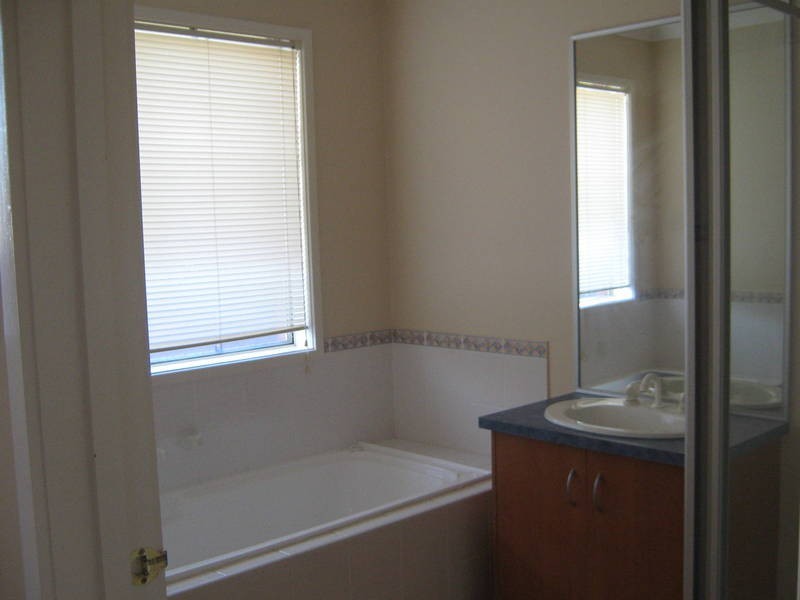 4  Taurima Crt, Burnside VIC 3023