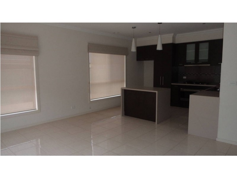 57 Botanical Drive, Caroline Springs VIC 3023