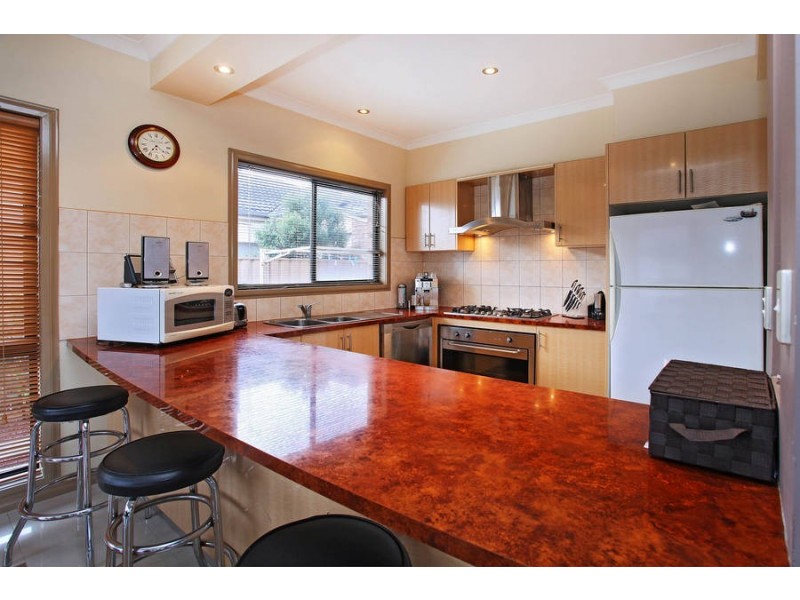 28 Studley Parkway, Caroline Springs VIC 3023