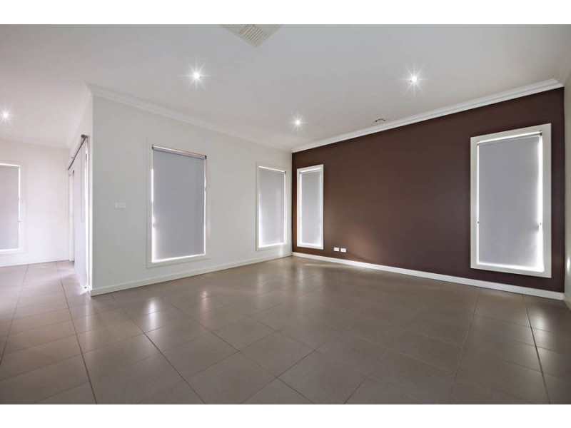 9 Wylie Circuit, Burnside Heights VIC 3023