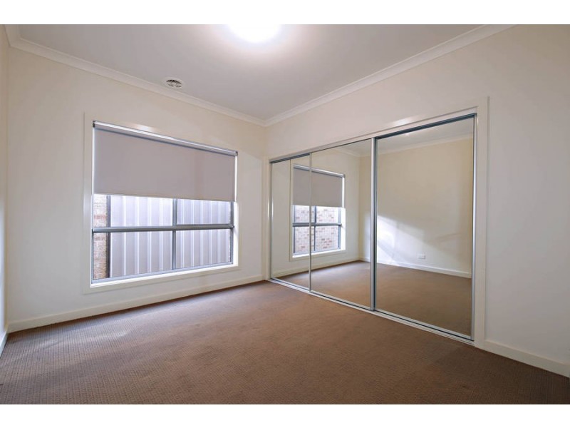 9 Wylie Circuit, Burnside Heights VIC 3023
