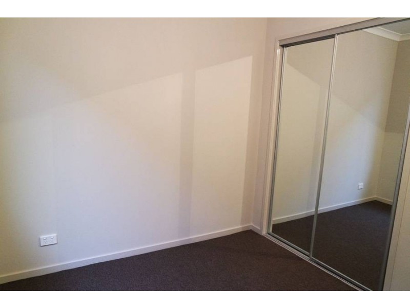 13 Forrester Grove, Plumpton VIC 3335