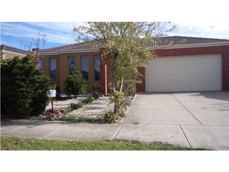 15 Hemsley Drive, Deer Park VIC 3023