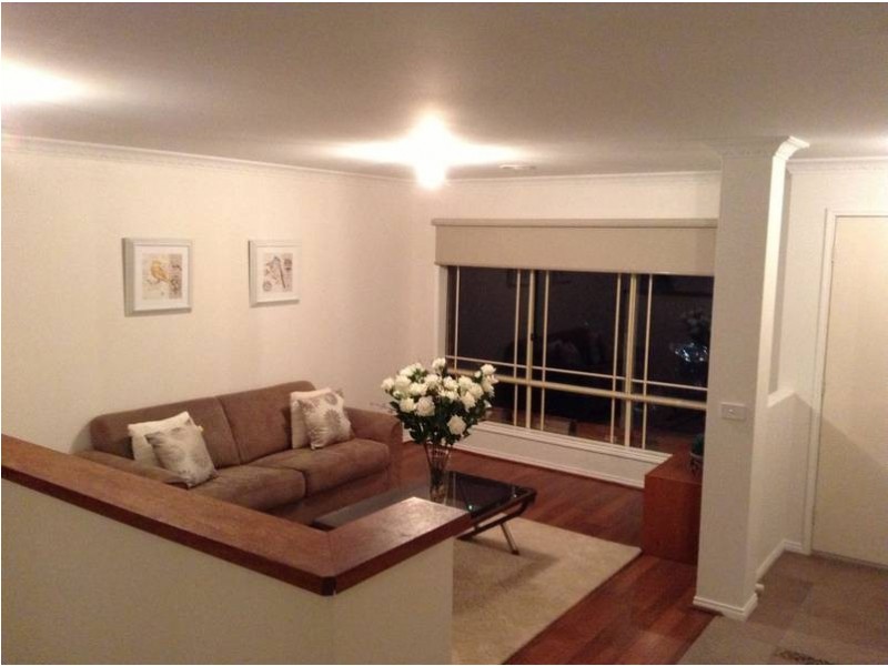 15 Hammersley Place, Caroline Springs VIC 3023