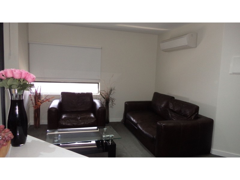512a/10 Droop Street, Footscray VIC 3011