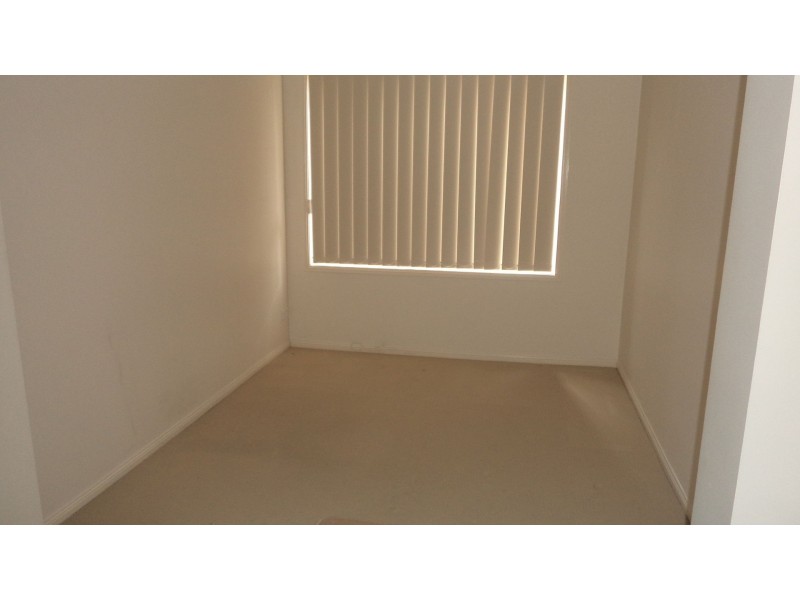 9 Hele Close, Caroline Springs VIC 3023