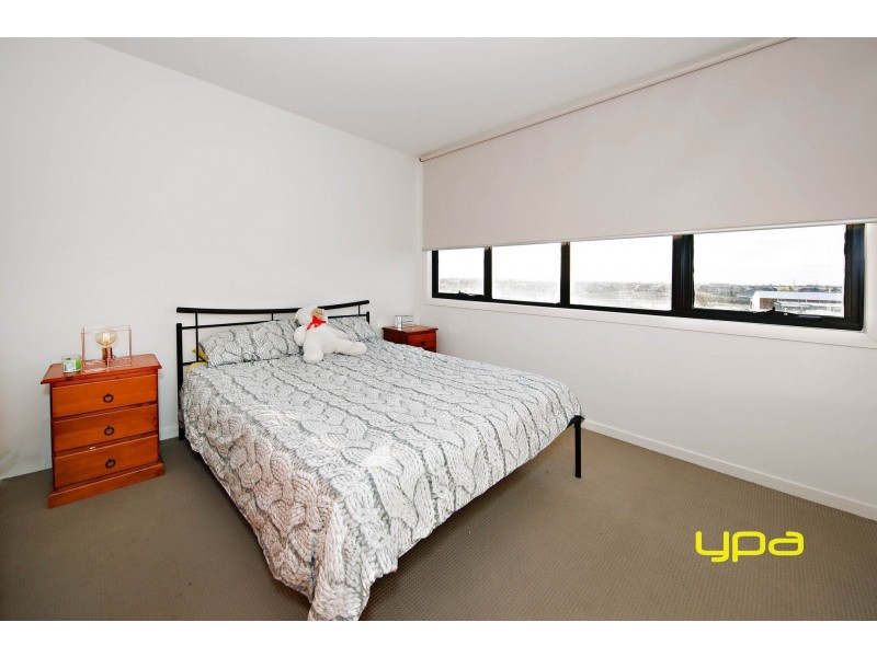 26/1 Woodward Way, Caroline Springs VIC 3023