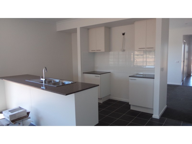 20 Voyager Avenue, Plumpton VIC 3335