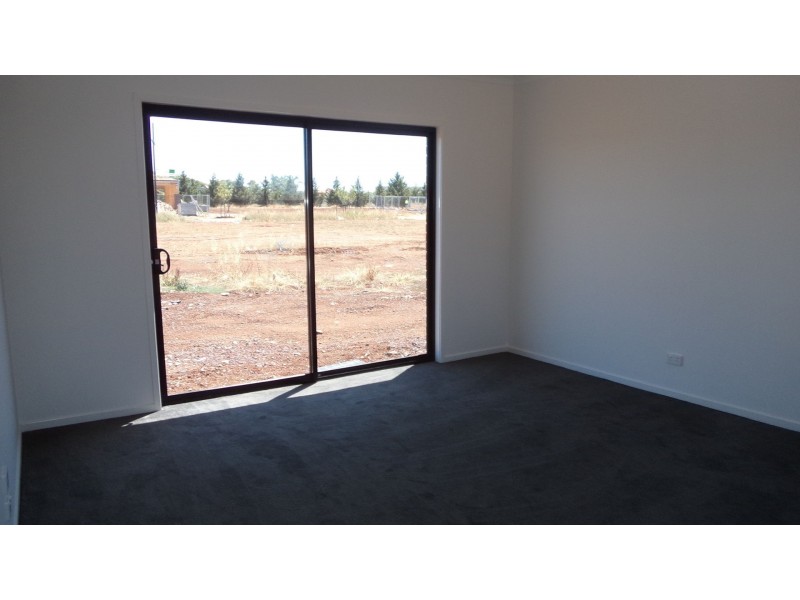 20 Voyager Avenue, Plumpton VIC 3335