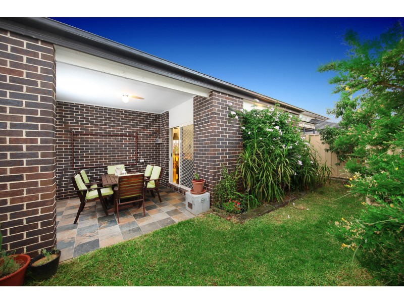 39 Broadway, Caroline Springs VIC 3023