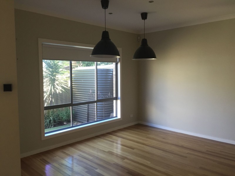 8/10-12 Kooyong Way, Caroline Springs VIC 3023