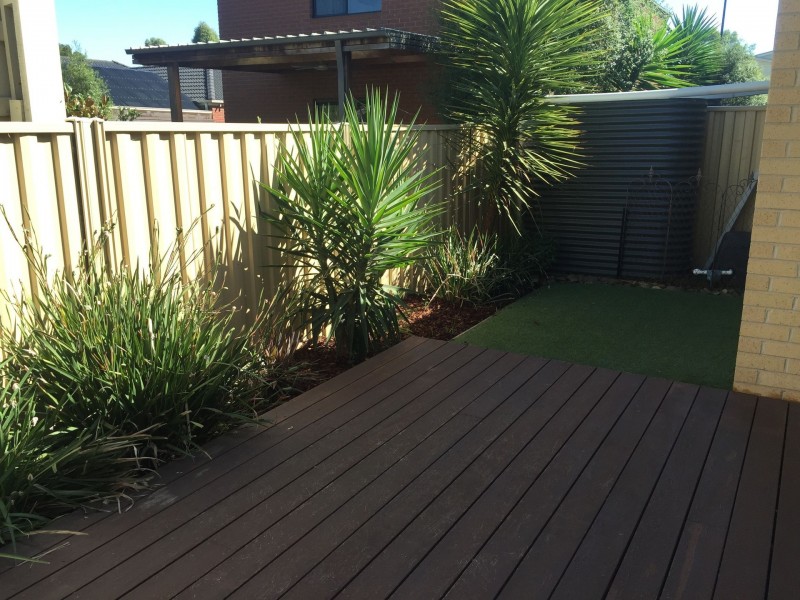 8/10-12 Kooyong Way, Caroline Springs VIC 3023