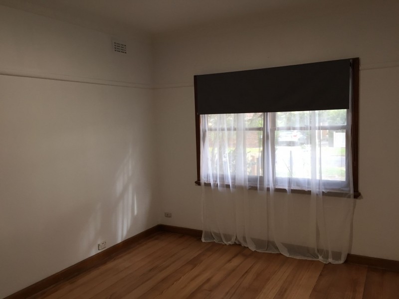 16  Norwood Street, Albion VIC 3020