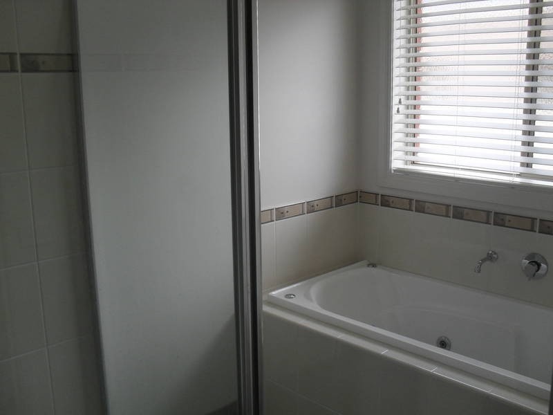 1 Flinders Place, Caroline Springs VIC 3023