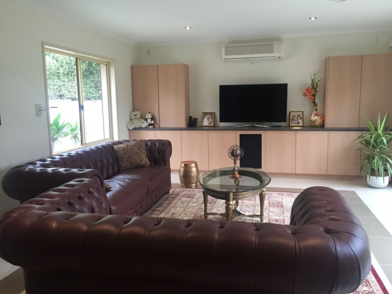 31 Goulburn Circuit, Caroline Springs VIC 3023