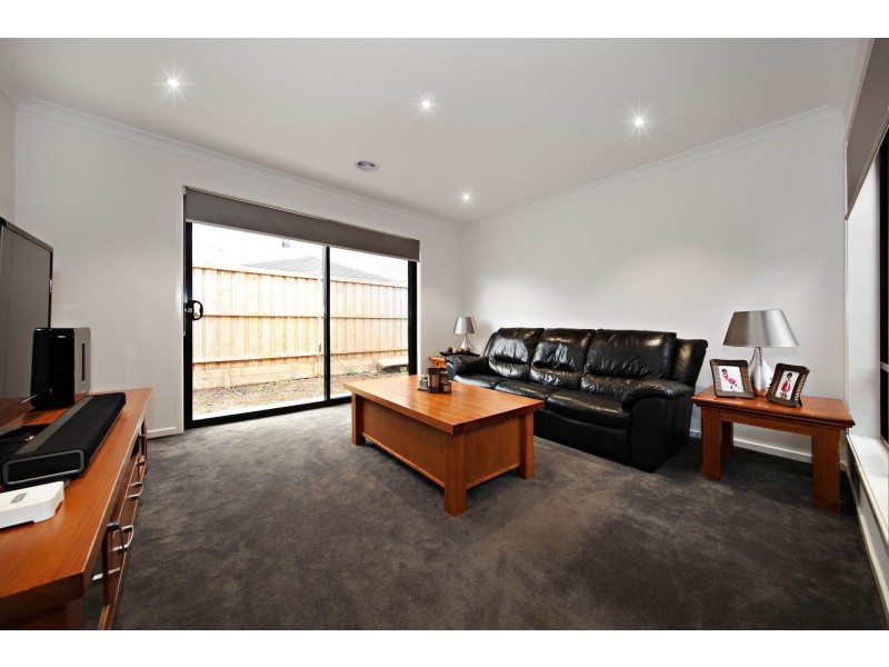 37 Wright Circuit, Plumpton VIC 3335