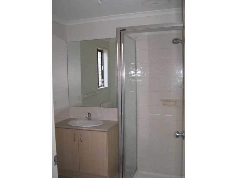 13 Lancely Green, Caroline Springs VIC 3023