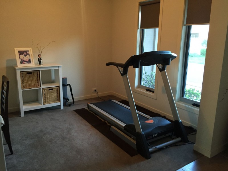 13 Oldis Close, Caroline Springs VIC 3023