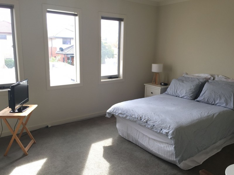 13 Oldis Close, Caroline Springs VIC 3023