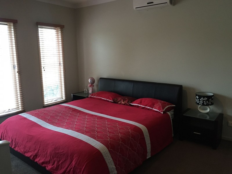 9 Weigall Close, Caroline Springs VIC 3023