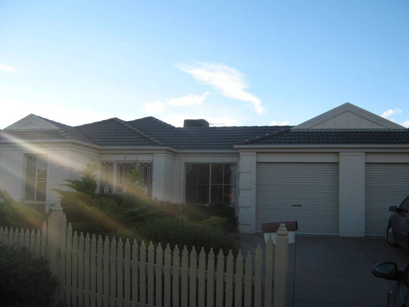 12 Simpson Place, Caroline Springs VIC 3023