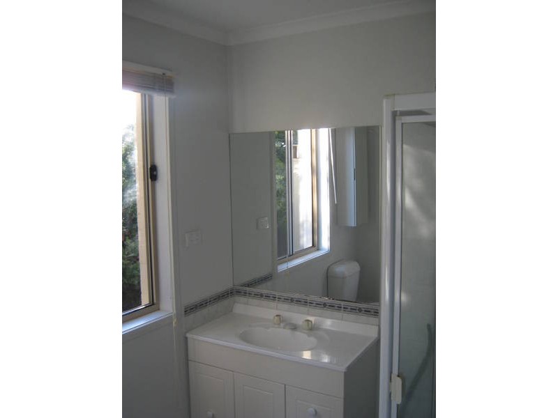 12 Simpson Place, Caroline Springs VIC 3023