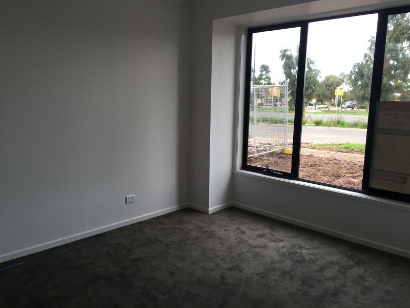 4 Leaves Lane, Kurunjang VIC 3337