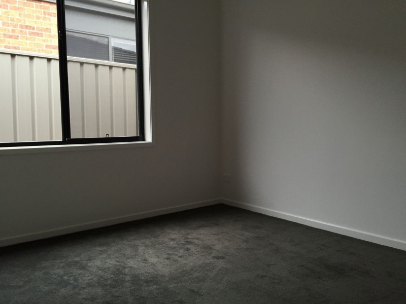 4 Leaves Lane, Kurunjang VIC 3337