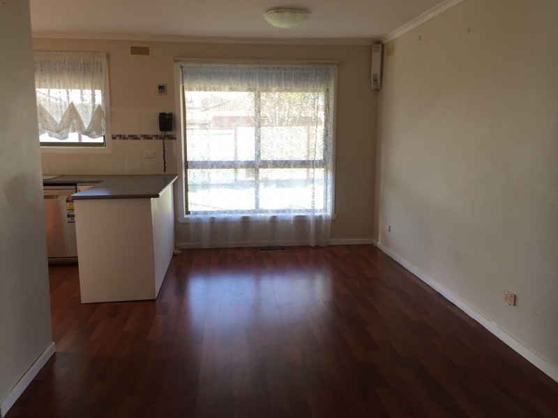 6  Kambalda Circuit, Kings Park VIC 3021