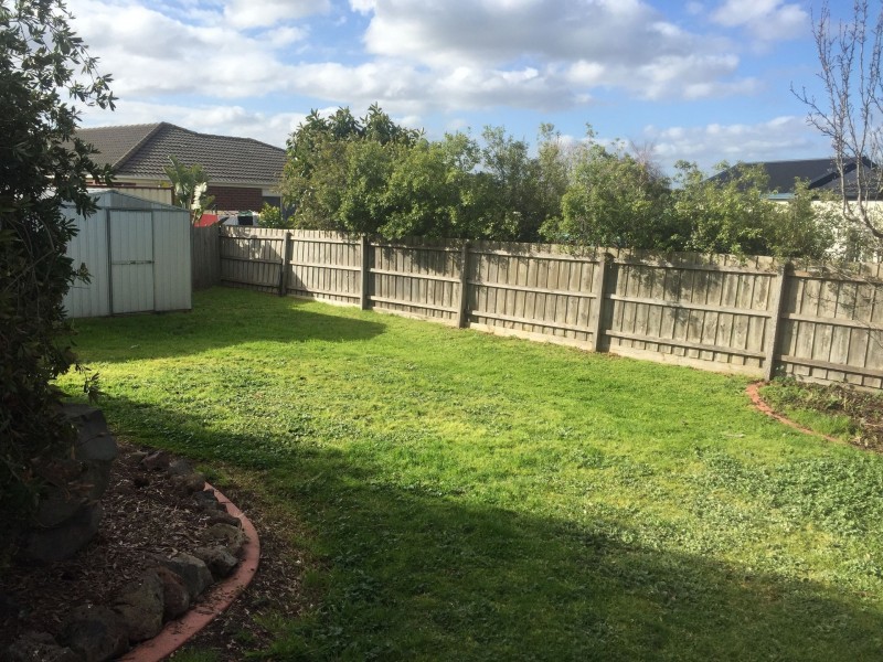 3 Kanmore Crescent, Hillside VIC 3037