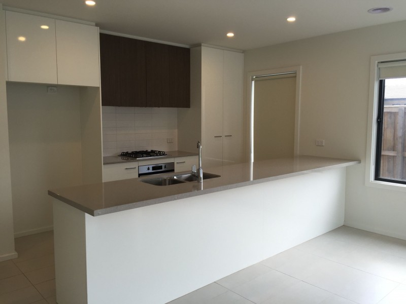 6 Galveston Avenue, Plumpton VIC 3335