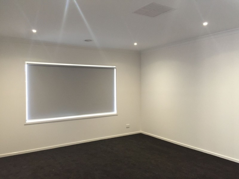 4 Tulipwood Avenue, Rockbank VIC 3335