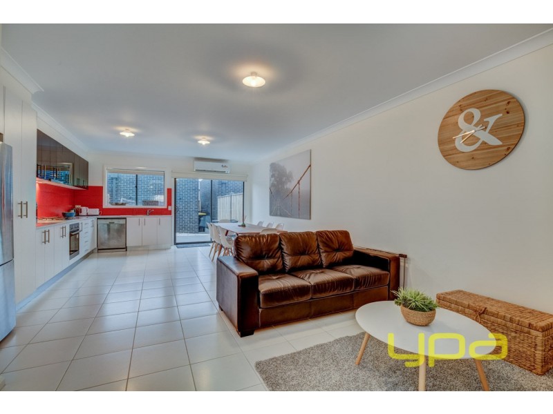 5 Armstrong Walk, Plumpton VIC 3335