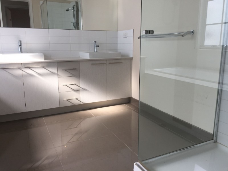 13/7 Toolondo Close, Caroline Springs VIC 3023
