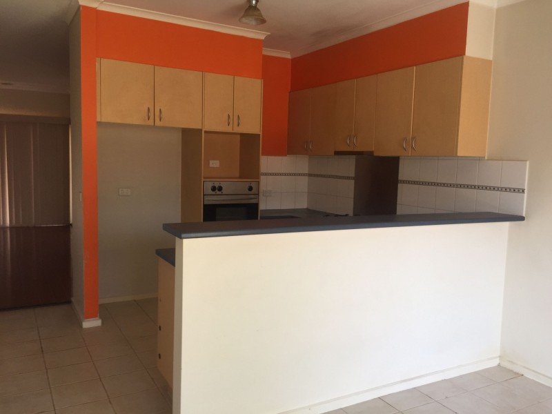 14 The Glades, Taylors Hill VIC 3037