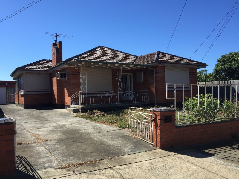 2  Moffat Street, St Albans VIC 3021