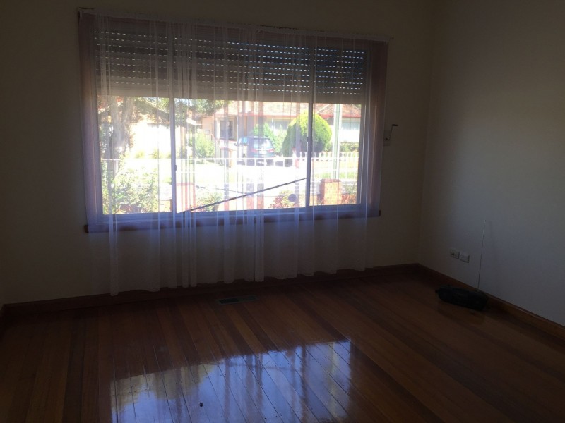 2  Moffat Street, St Albans VIC 3021