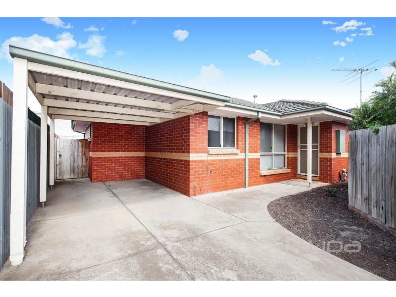 2/21 Church Street, Werribee VIC 3030