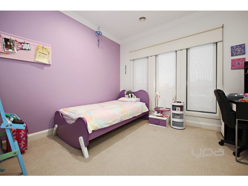 26 The Esplanade, Taylors Hill VIC 3037