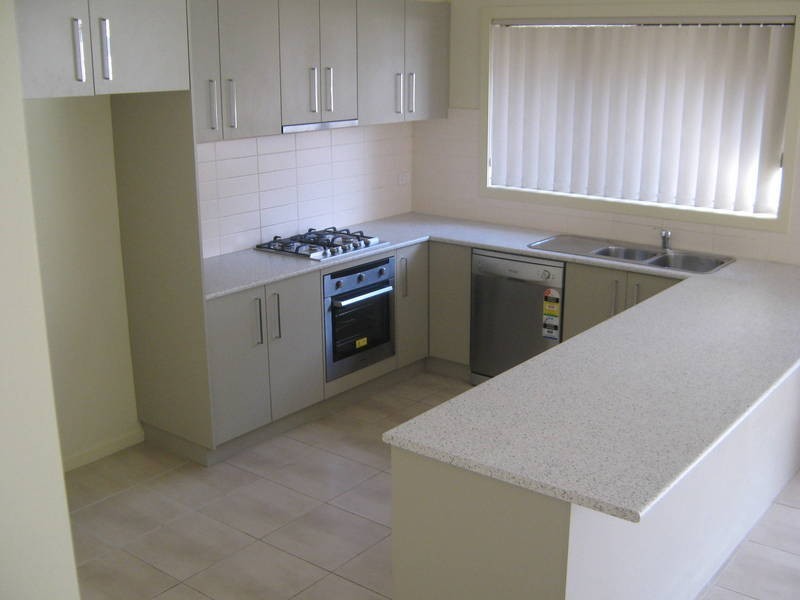 10 Langbourne Way, Burnside Heights VIC 3023