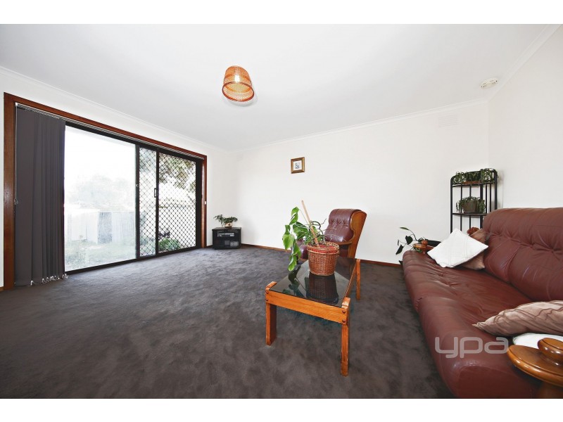 33 Evergreen Avenue, Albanvale VIC 3021