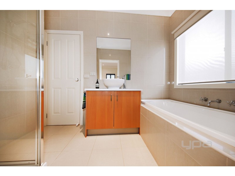 1/39 Shaws Road, Werribee VIC 3030