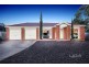 8 Patterson Close, Caroline Springs VIC 3023