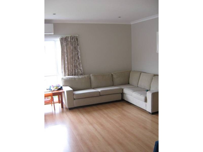 3 Hawksbury Green, Caroline Springs VIC 3023