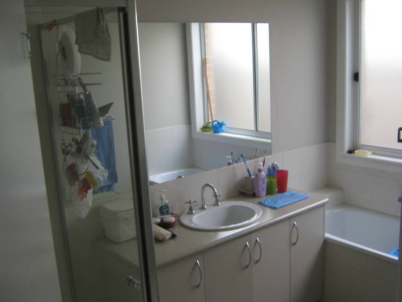 3 Hawksbury Green, Caroline Springs VIC 3023