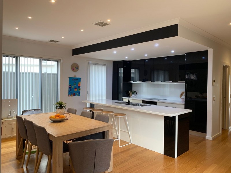 22 Brunton Avenue, Caroline Springs VIC 3023